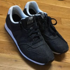 Women’s New Balance 696 size 8.5